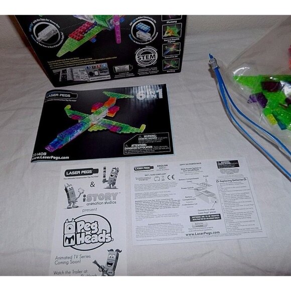 Laser Pegs Building Bricks Set Executive Jet Electronic Interlocking Blocks STEM - Picture 4 of 16